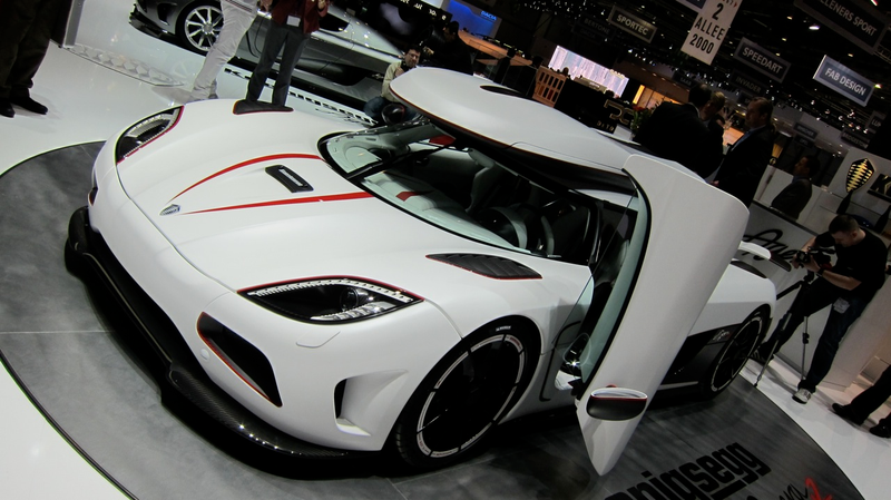 Illustration for article titled Koenigsegg Agera R can't wait to shred